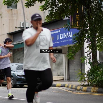 Runner Photo 8887077