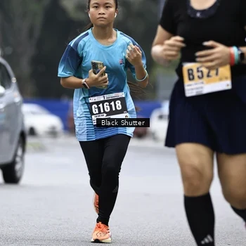 Runner Photo 8887092