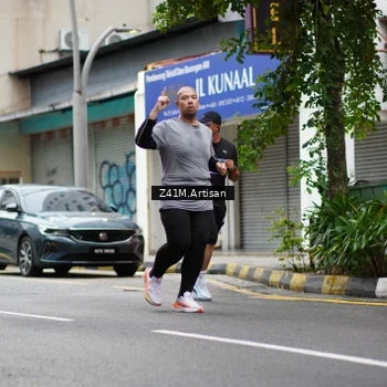 Runner Photo 8887093
