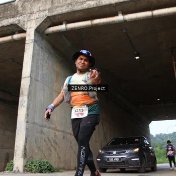 Runner Photo 8887096