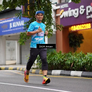 Runner Photo 8887120