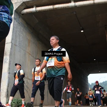 Runner Photo 8887156