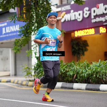 Runner Photo 8887162