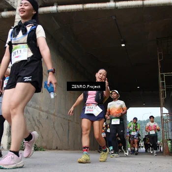 Runner Photo 8887212