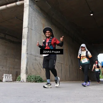 Runner Photo 8887229
