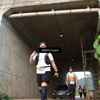 Runner Photo 8887230