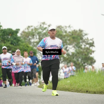 Runner Photo 8887265