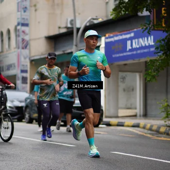 Runner Photo 8887285