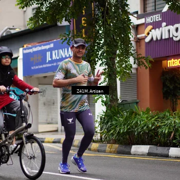 Runner Photo 8887300