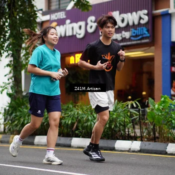 Runner Photo 8887424