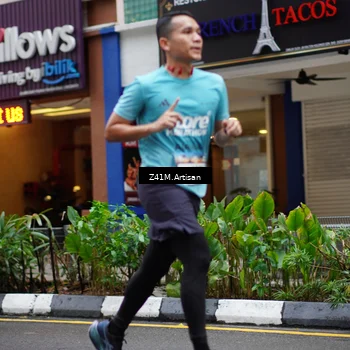 Runner Photo 8887431