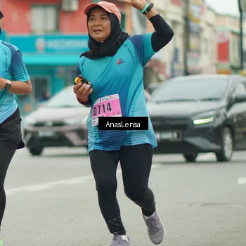 Runner Photo 8887451