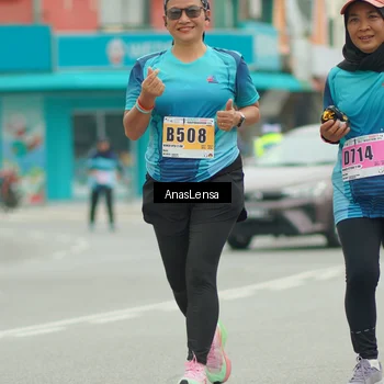 Runner Photo 8887464