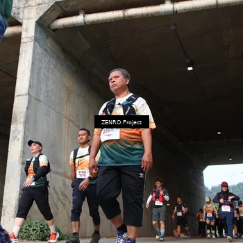 Runner Photo 8887470