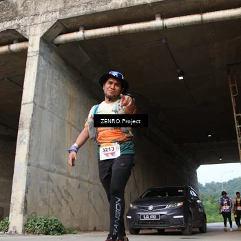 Runner Photo 8887481