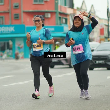 Runner Photo 8887489