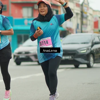 Runner Photo 8887492
