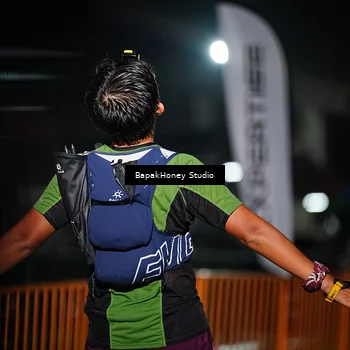 Runner Photo 8887501