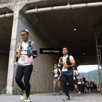 Runner Photo 8887526