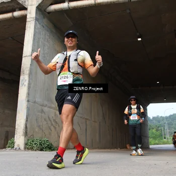 Runner Photo 8887528