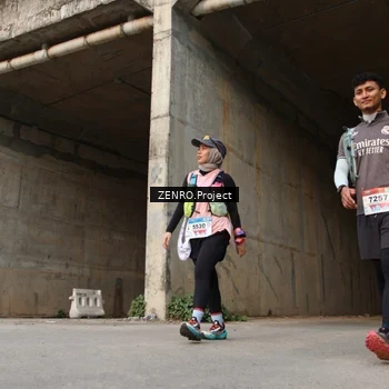Runner Photo 8887670