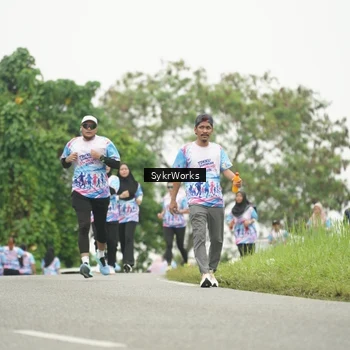 Runner Photo 8887675