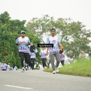 Runner Photo 8887678