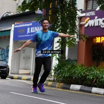 Runner Photo 8887684