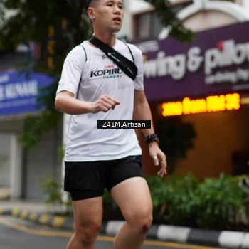 Runner Photo 8887695