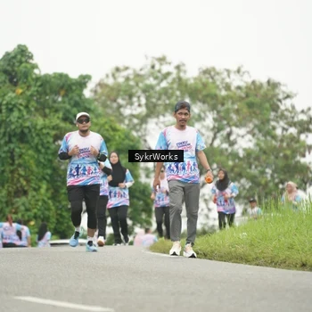 Runner Photo 8887696