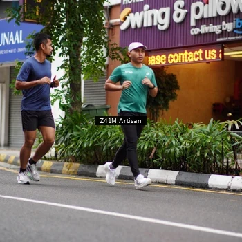 Runner Photo 8887723