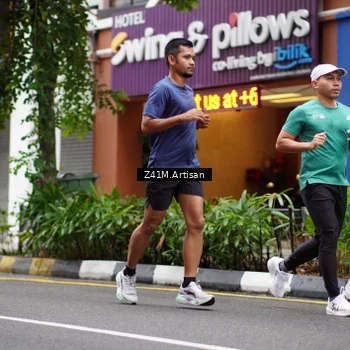 Runner Photo 8887738