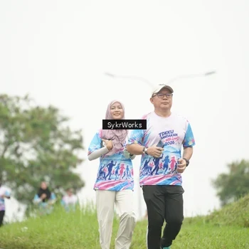 Runner Photo 8887744