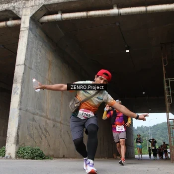 Runner Photo 8887746