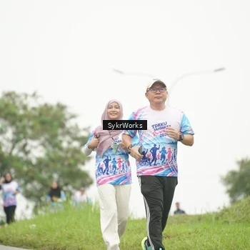 Runner Photo 8887763