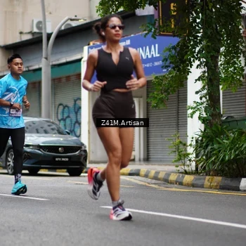 Runner Photo 8887765