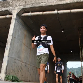 Runner Photo 8887795
