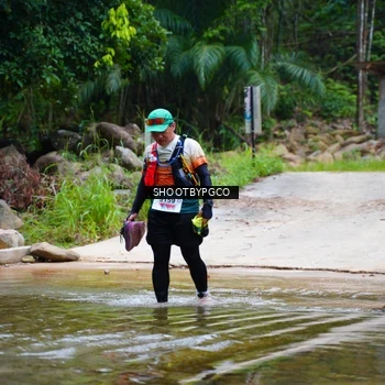 Runner Photo 8887796