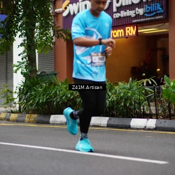 Runner Photo 8887797