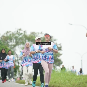Runner Photo 8887810