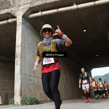 Runner Photo 8887815