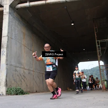 Runner Photo 8887842