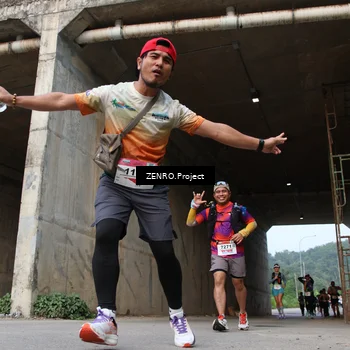 Runner Photo 8887864