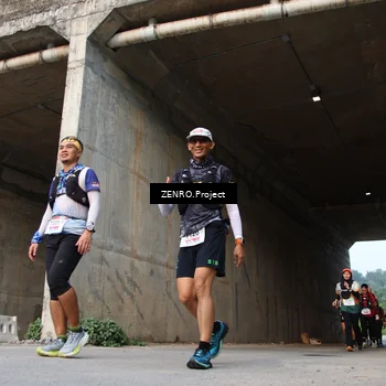 Runner Photo 8887882
