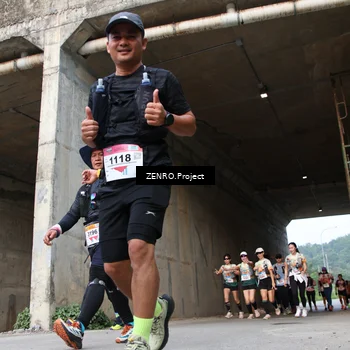 Runner Photo 8887901