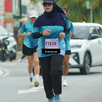 Runner Photo 8887905