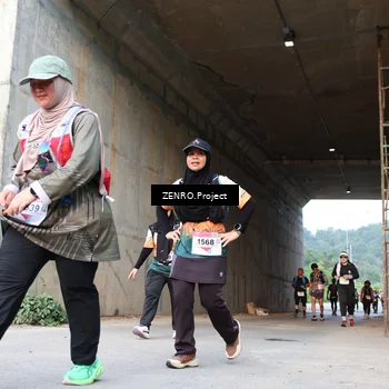 Runner Photo 8887929