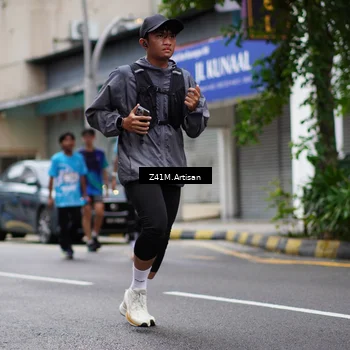 Runner Photo 8887951