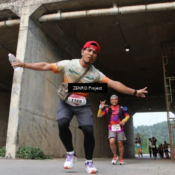 Runner Photo 8887972