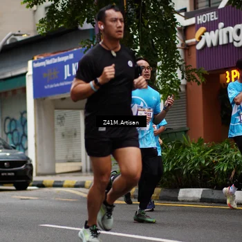 Runner Photo 8887982
